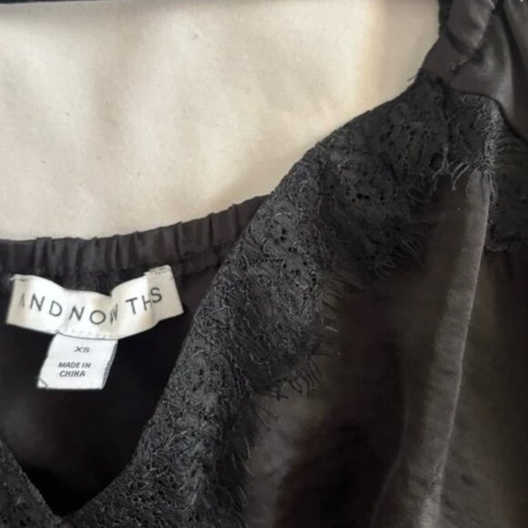 Black Puff Sleeve Blouse with Short Sleeves - Picture 3 of 5